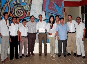 Estudiantes de la UQROO arrasan en el Premio Estatal de la Juventud