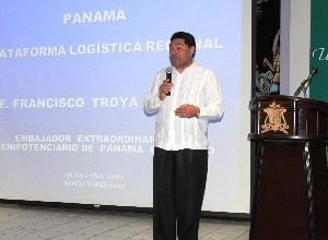 Conferencia Magistral del Embajador de Panamá en México