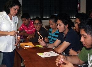 Unidad de Salud UQROO imparte talleres a estudiantes
