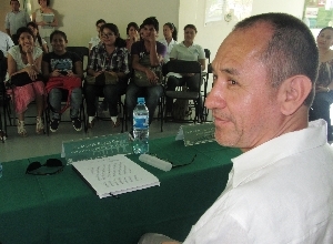 Charla literaria del Dr. Martín Ramos Díaz con estudiantes de la UCS