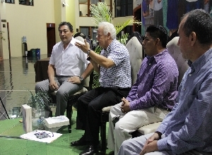 Presentación del libro del Dr. Raúl Arístides en el Congreso de Quintana Roo