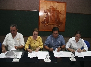 Firman convenio de colaboración Uqroo y Conalep Plantel Cozumel 