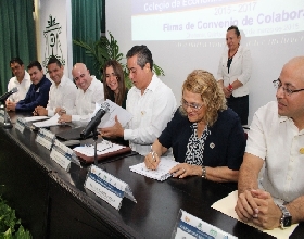 UQROO signa convenio con Colegio de Economistas de Quintana Roo A.C.