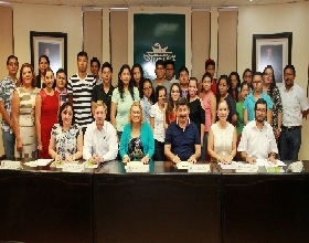 La Universidad de Quintana Roo firmó convenio de colaboración con el Colegio de Psicólogos. 