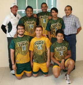 Gana UQROO torneo municipal relámpago de voleibol