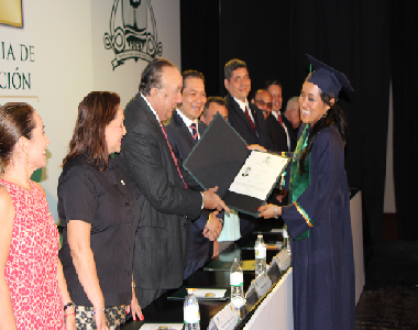 Tercera Ceremonia de Graduación Unidad Playa del Carmen