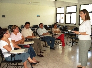 Fundación México Unido imparte cursos sobre Valores Universales en la UQROO