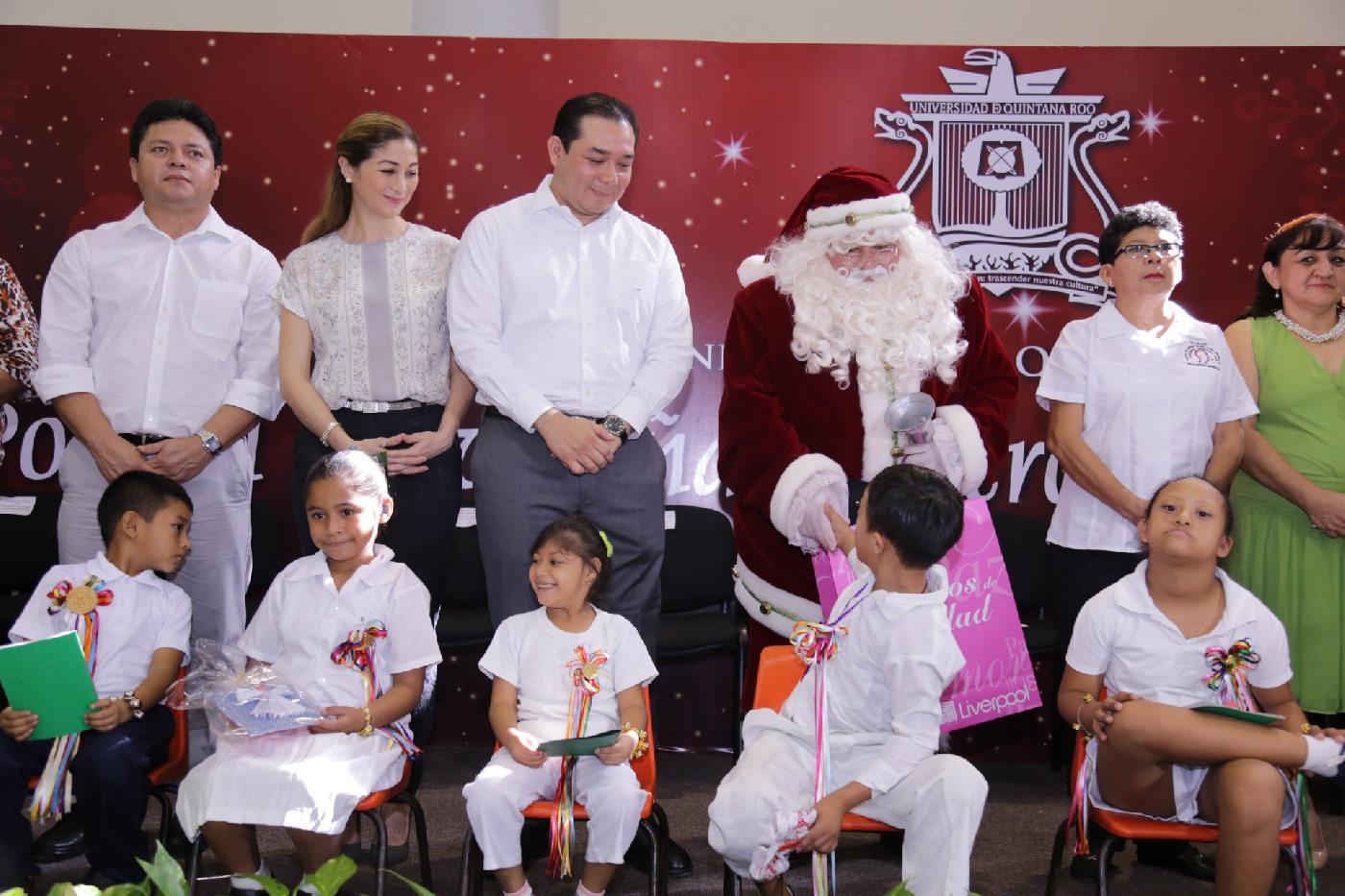 La comunidad universitaria de Chetumal ofreció una posada a niños y niñas del CAM José de Jesús González Padilla