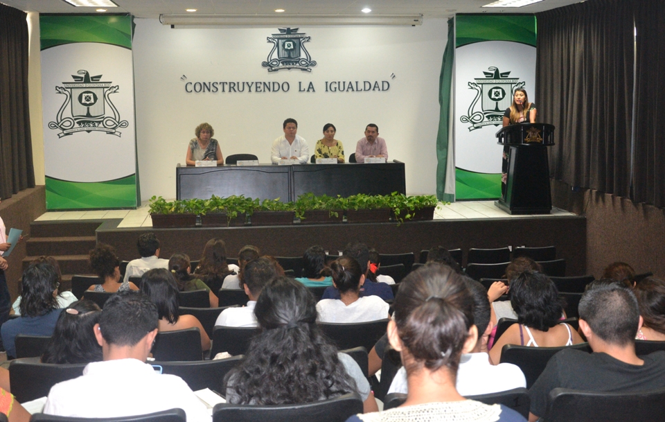 La Universidad de Quintana Roo promueve el respeto a los derechos humanos 