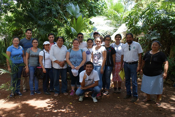 Inicia programa de servicio social comunitario el Centro de Estudios Interculturales en Dzula, Felipe Carillo Puerto