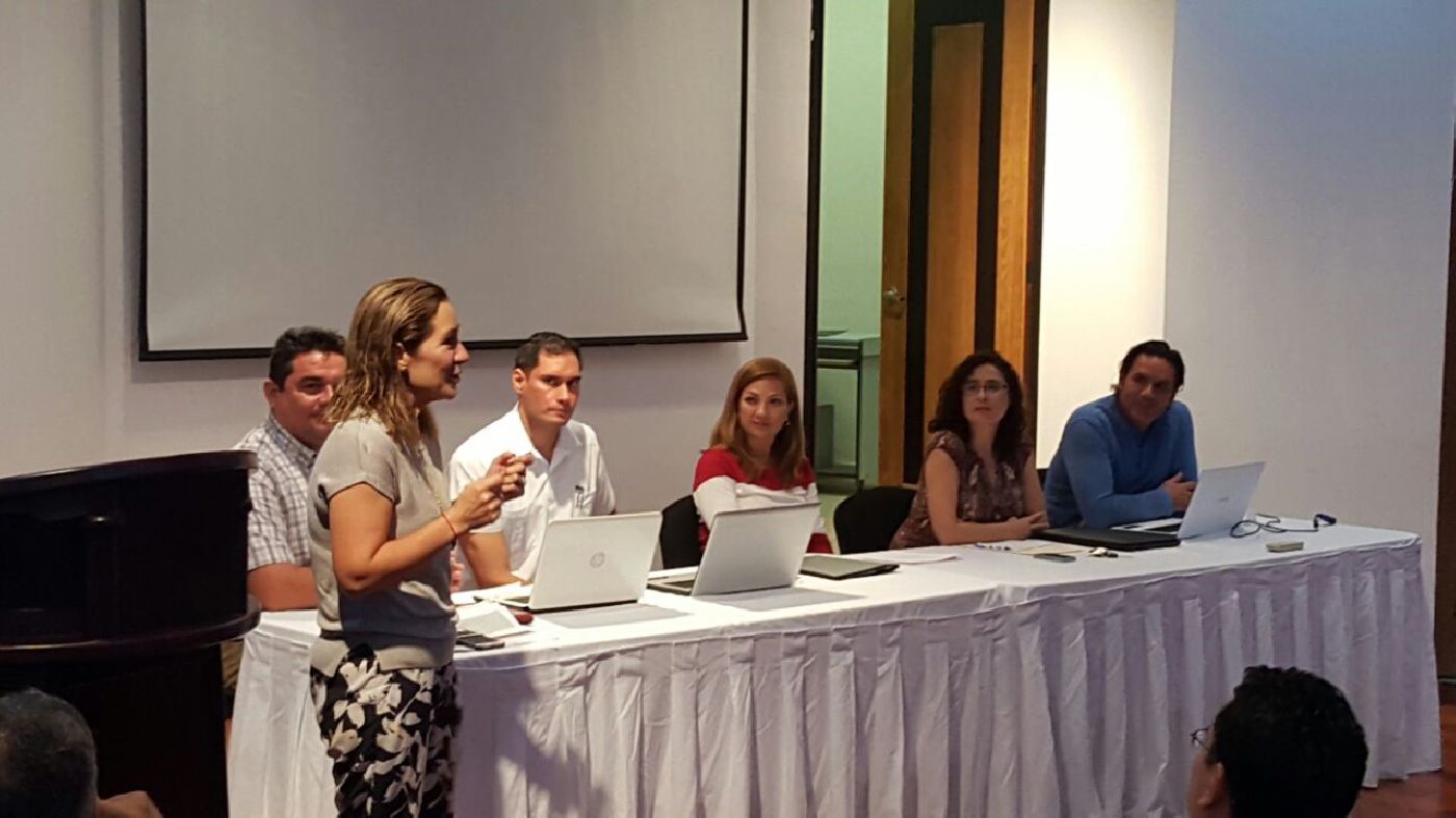 Bienvenida al grupo de profesores de la Unidad Académica Playa del Carmen