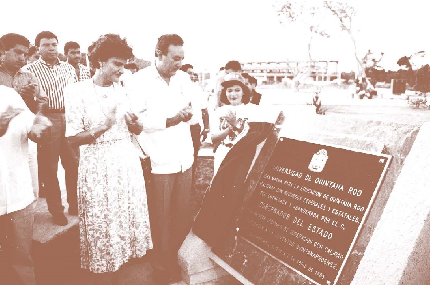 Ceremonia de Inauguración y Abanderamiento de la UQROO en 1993