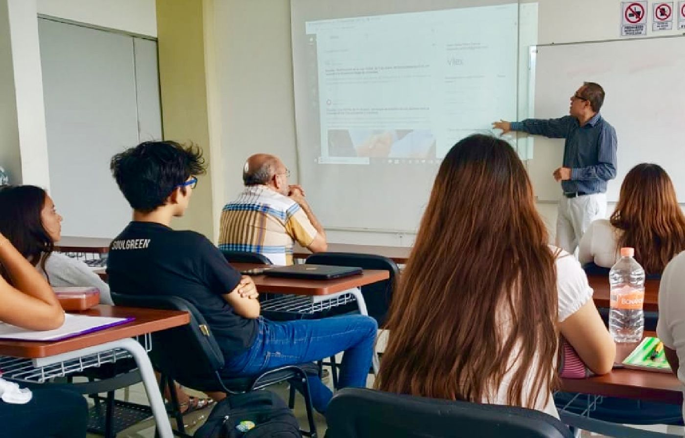 Imparten en UA Cancún curso sobre el manejo de la Base de Datos vLex