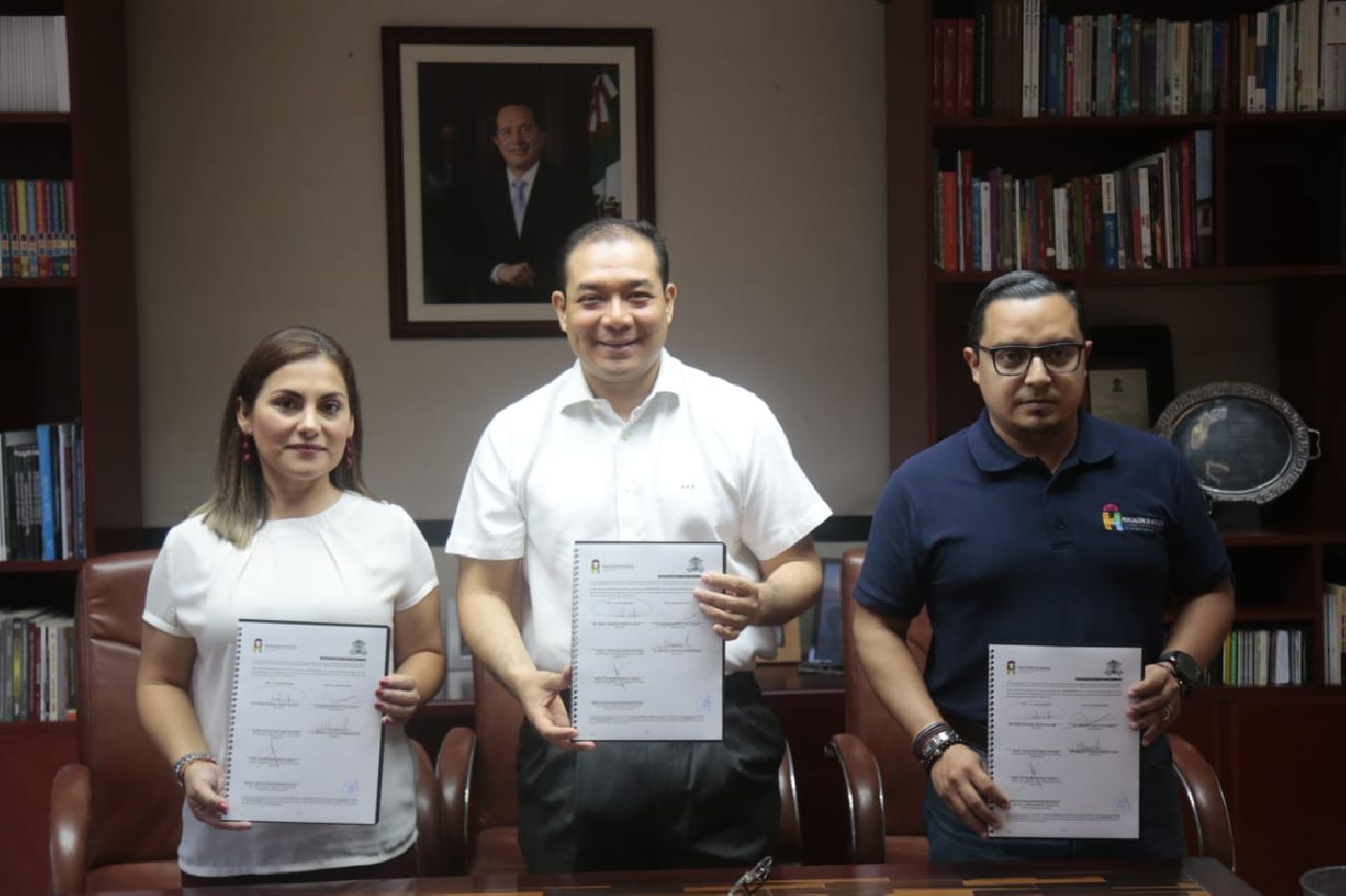 Firma UQRoo convenio con Asociación de Hoteles y Servicios Turísticos del Centro y Sur de Quintana Roo