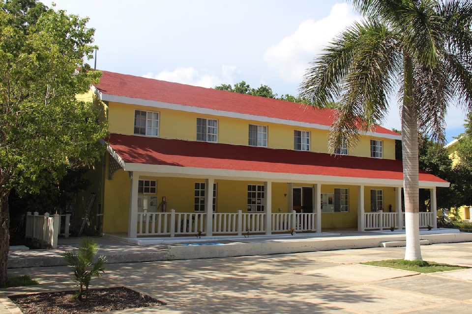 Cumple 20 años la Unidad Académica Cozumel, y luce como nueva - Universidad  de Autónoma del Estado de Quintana Roo