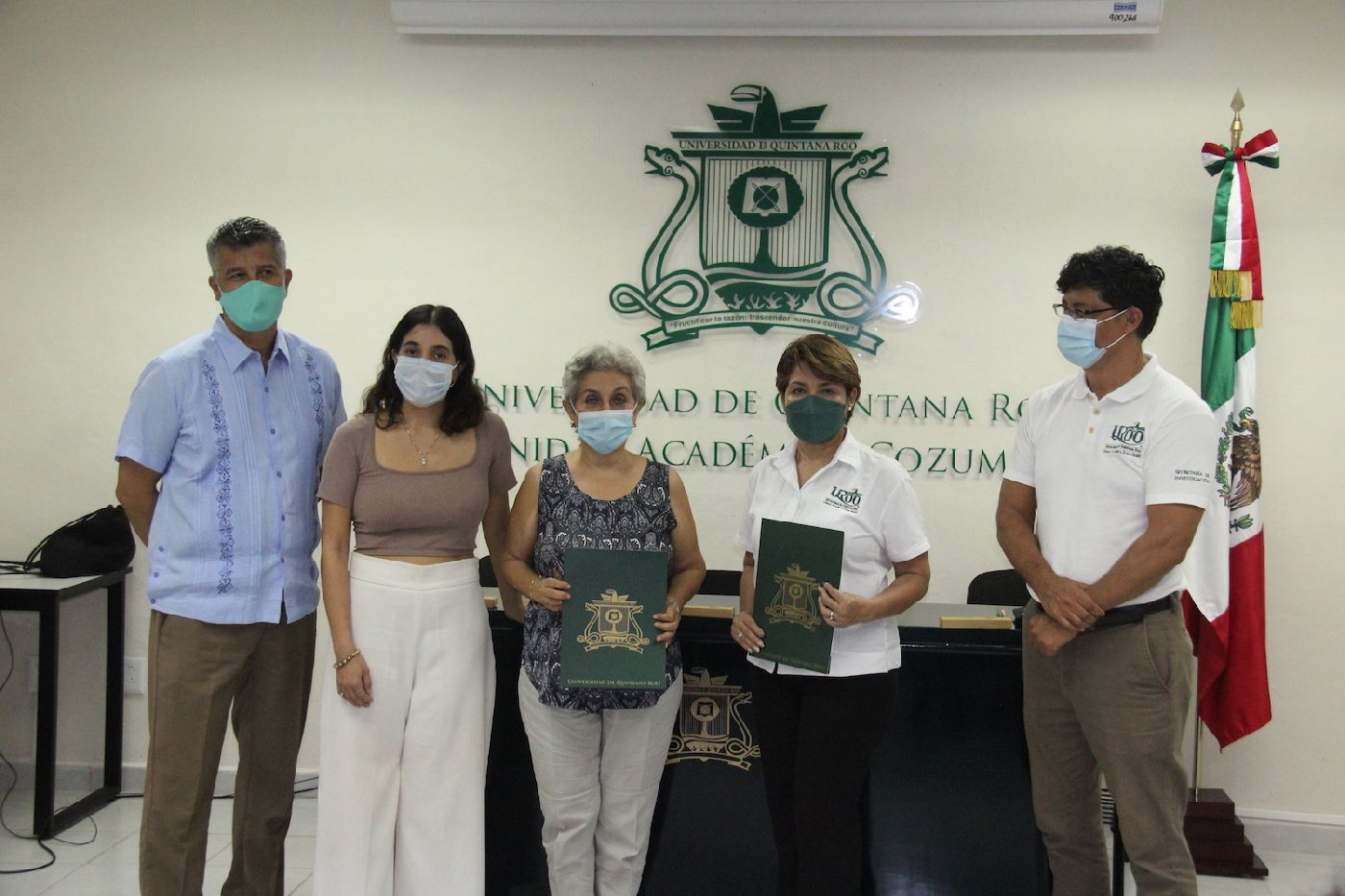 Órgano de Gestión del Destino Isla Cozumel  y la UQRoo firman convenio de colaboración