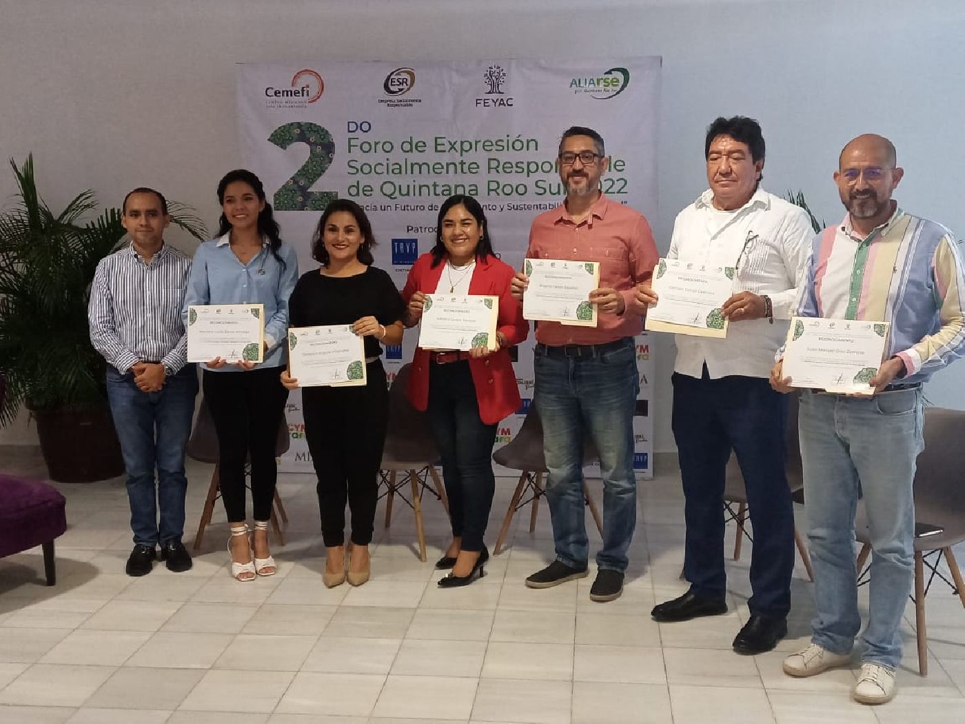 Participa UQROO en 2do Foro de Expresión Socialmente Responsable de Quintana Roo Sur