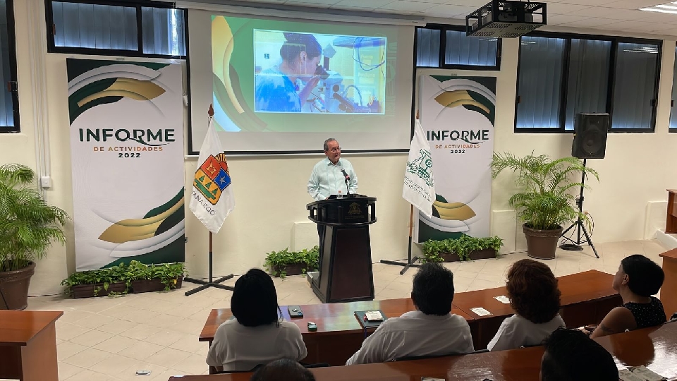 Rinde Rector Cuarto Informe de Actividades - Universidad Autónoma Del ...