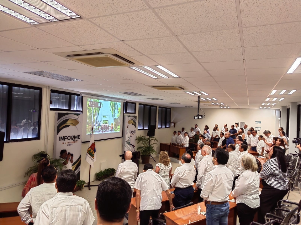 Rinde Rector Cuarto Informe de Actividades - Universidad Autónoma Del ...
