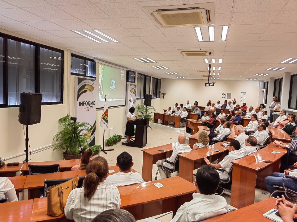 Rinde Rector Cuarto Informe de Actividades - Universidad Autónoma Del ...