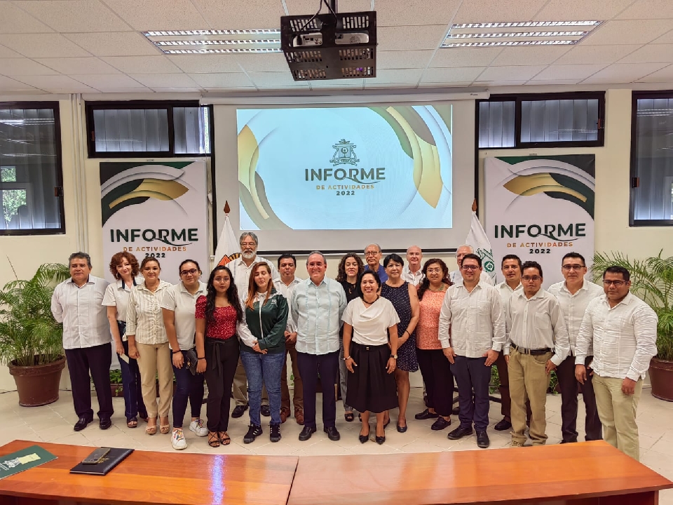 Rinde Rector Cuarto Informe de Actividades - Universidad Autónoma Del ...