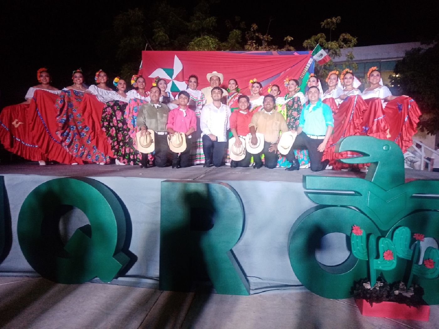 UQROO celebra fiestas mexicanas en diferentes campus