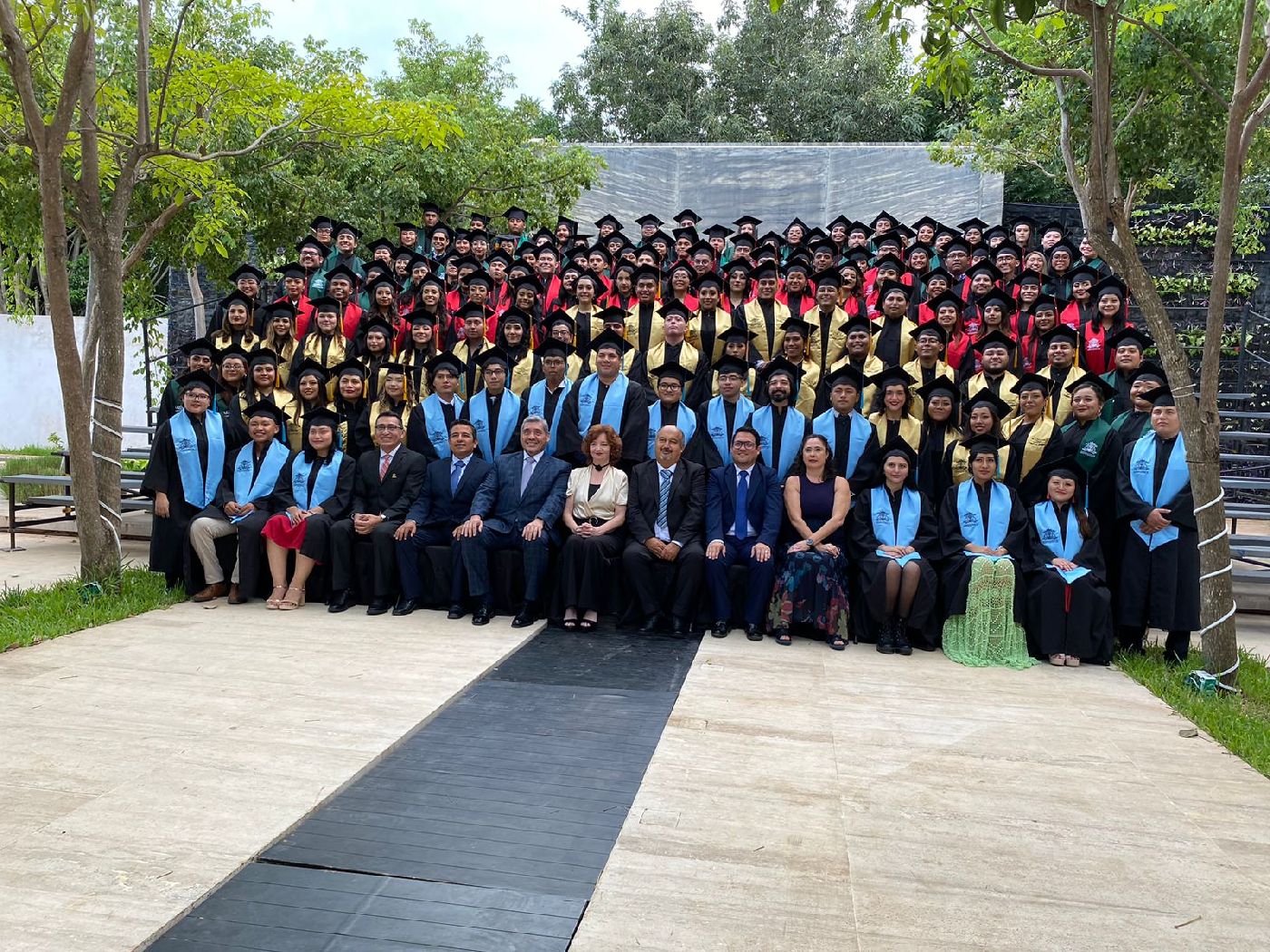 Emotiva Graduación 2023 del Campus Cancún
