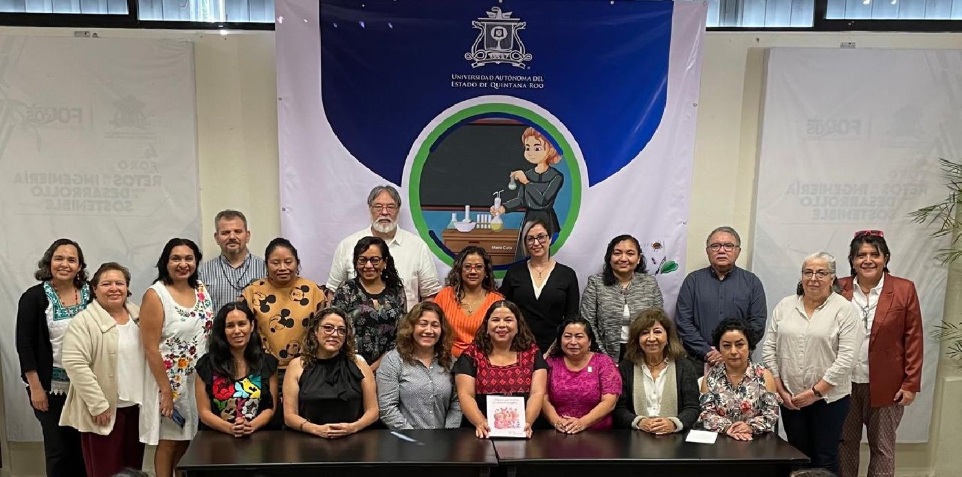 Presentan libro Mujeres que brillan, de niña a científica en campus Chetumal Bahía