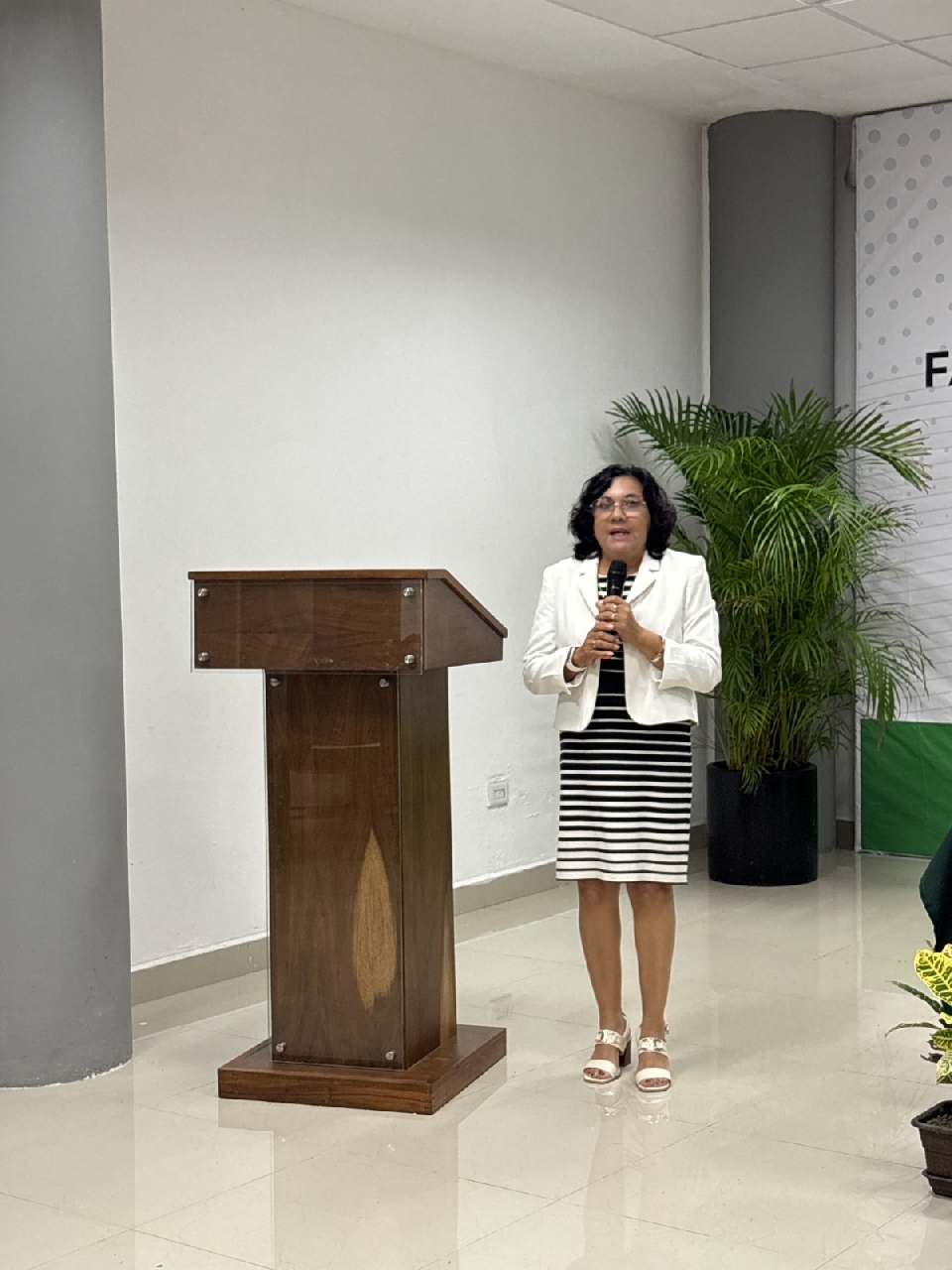 Image did not load...