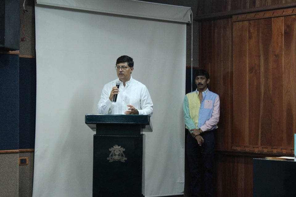 Image did not load...