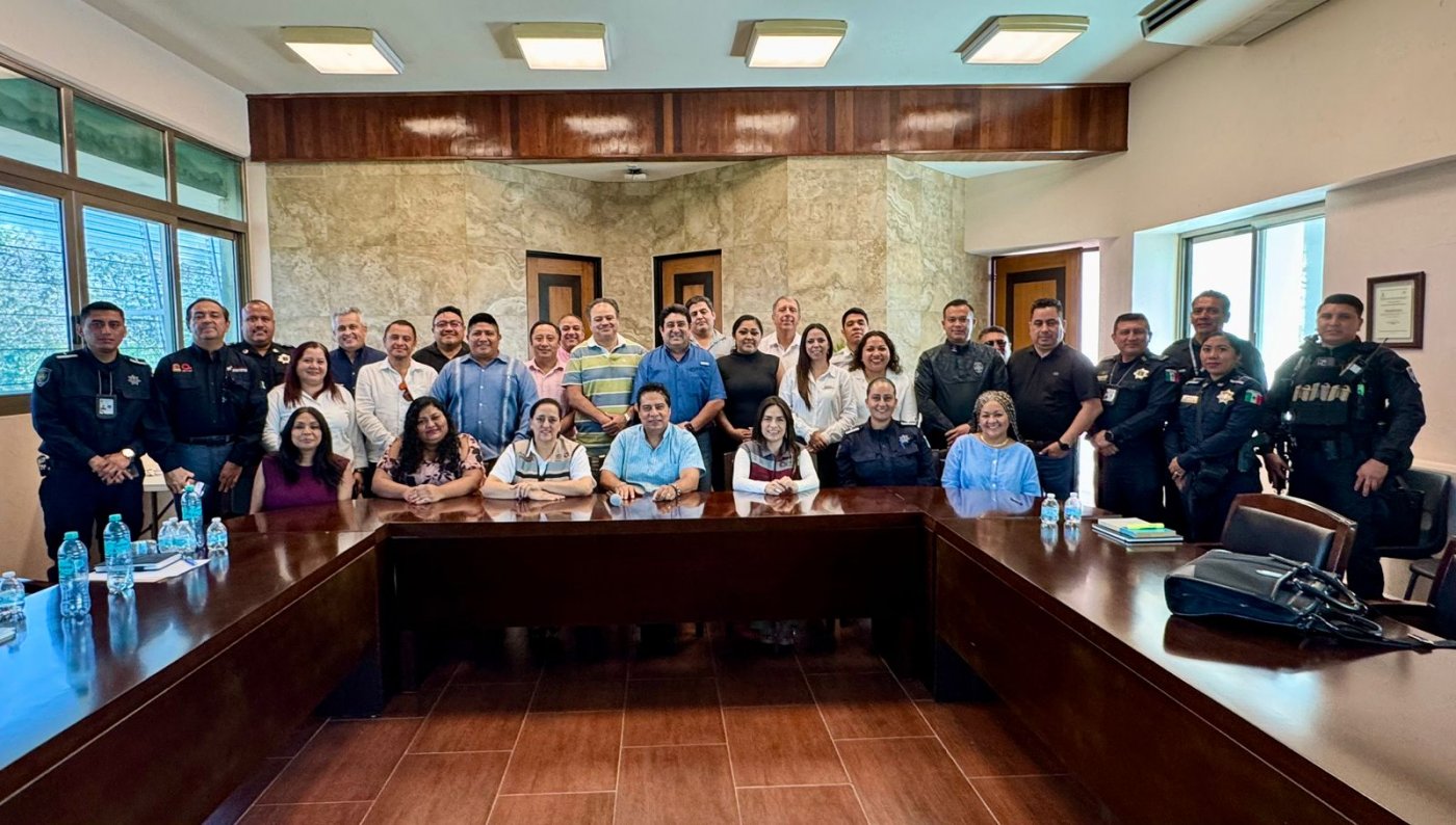 Realizan reunión entre División de Ciencias Multidisciplinarias Playa del Carmen y Mesa de Seguridad Empresarial