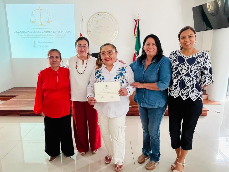 Fortalecen la sensibilidad social y el compromiso ético de los futuros abogados - galería 3