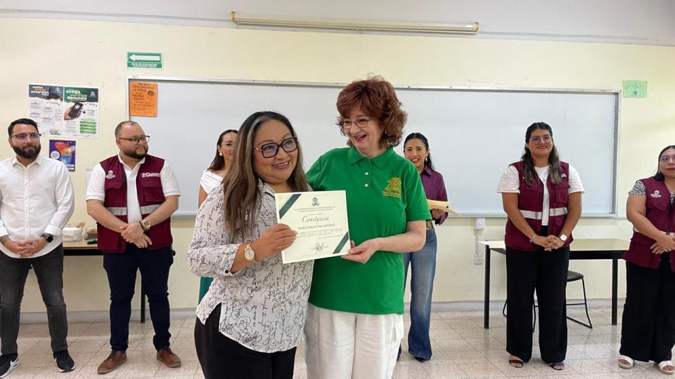 Concluyó el Programa de Reeducación para Hombres y Mujeres - galería 2