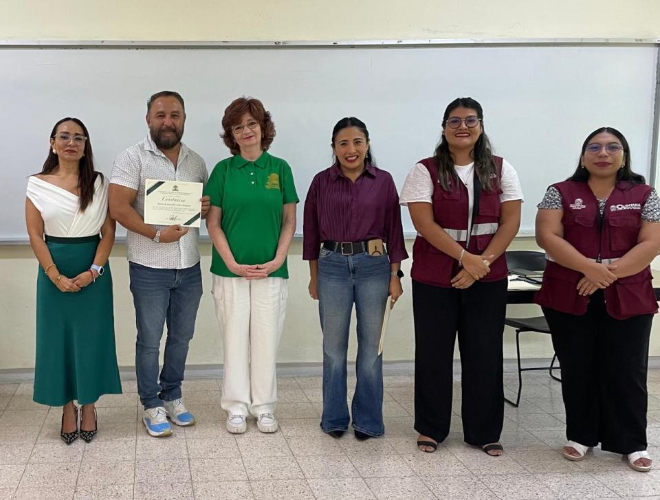Concluyó el Programa de Reeducación para Hombres y Mujeres - galería 12