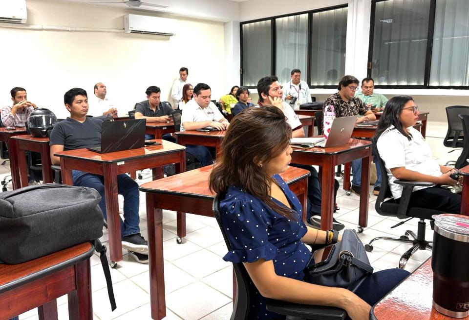 Imparten taller sobre explotación de microdatos de la Encuesta Nacional de Ingresos y Gastos de los Hogares - galería 3