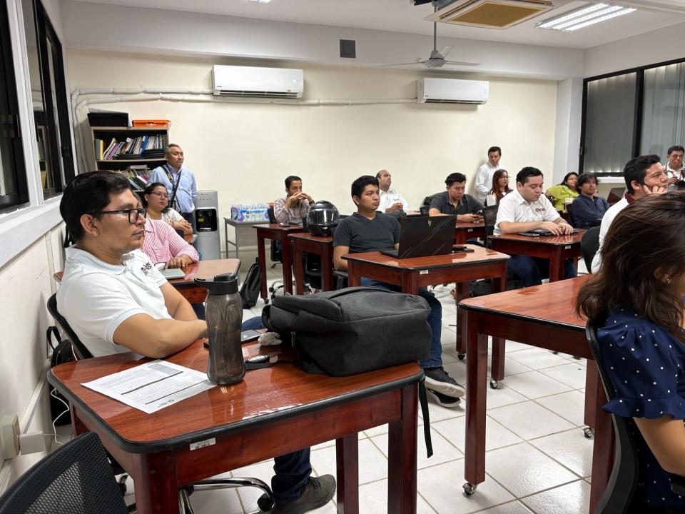 Imparten taller sobre explotación de microdatos de la Encuesta Nacional de Ingresos y Gastos de los Hogares - galería 7