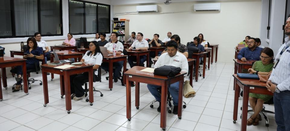 Imparten taller sobre explotación de microdatos de la Encuesta Nacional de Ingresos y Gastos de los Hogares - galería 8