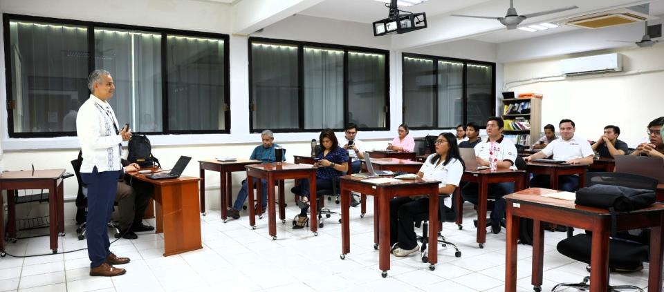 Imparten taller sobre explotación de microdatos de la Encuesta Nacional de Ingresos y Gastos de los Hogares - galería 9
