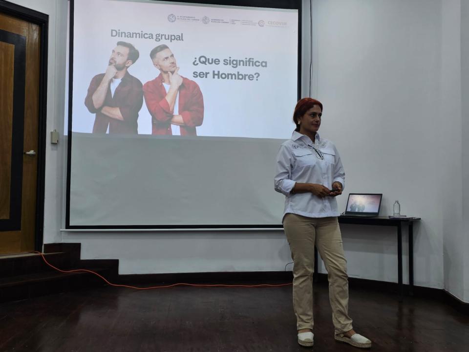 Analizan masculinidades positivas para prevenir la violencia de género - galería 1