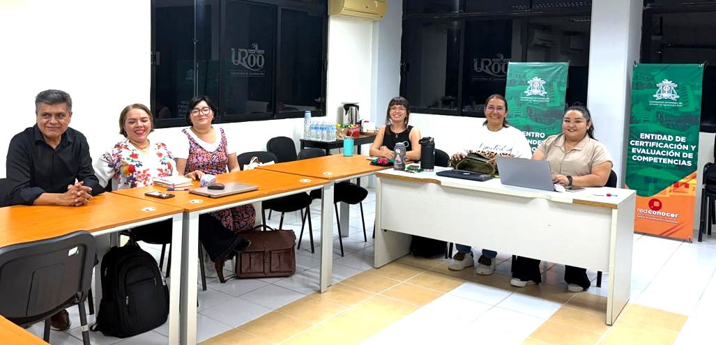 Fortalecen competencias metodológicas para generar información estratégica en gestión territorial - Taller para estudiantado del Doctorado en Geografía