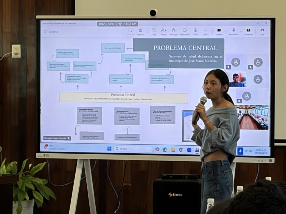 UQRoo Playa del Carmen realiza 1er. Seminario de Proyectos de Inversión Pública en Quintana Roo - galería 4