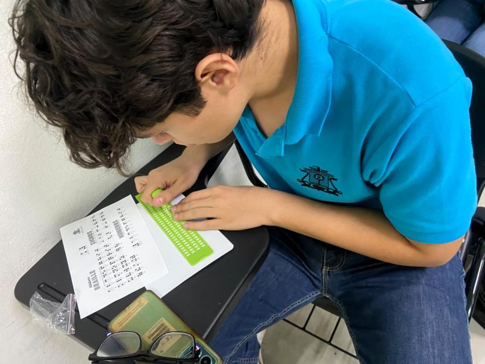 Estudiantado de Medicina fortalecen competencias de comunicación inclusiva - galería 4