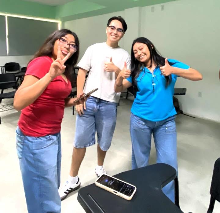 Estudiantado de Medicina fortalecen competencias de comunicación inclusiva - galería 7
