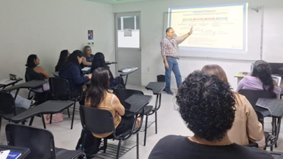 UQRoo impulsa la formación científica con jornada especializada en autoinmunidad y leucemia linfoblástica aguda - galería 2