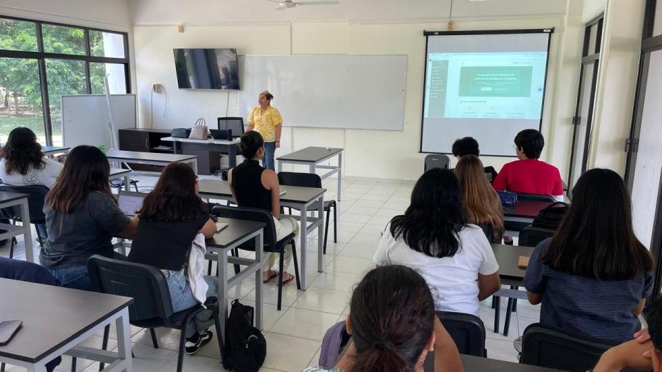 Rectora brinda mensaje de bienvenida a 6,388 estudiantes del ciclo Otoño 2026 - galería 14