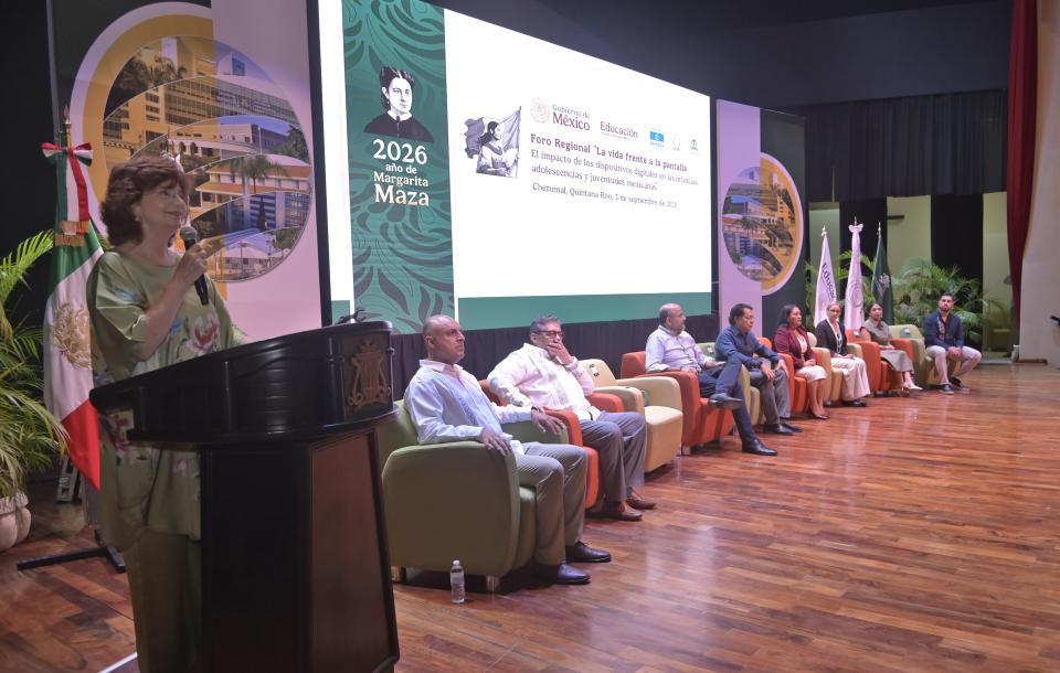 UQRoo albergó foro regional sobre el impacto de los dispositivos digitales en las juventudes - galería 3