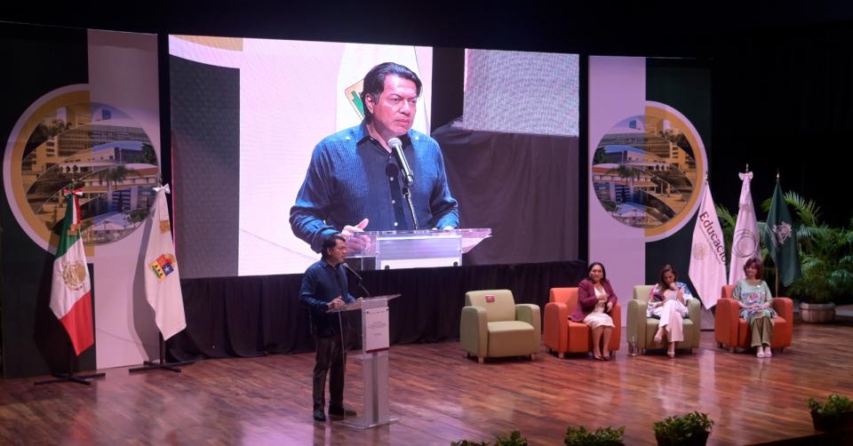 UQRoo albergó foro regional sobre el impacto de los dispositivos digitales en las juventudes - galería 8