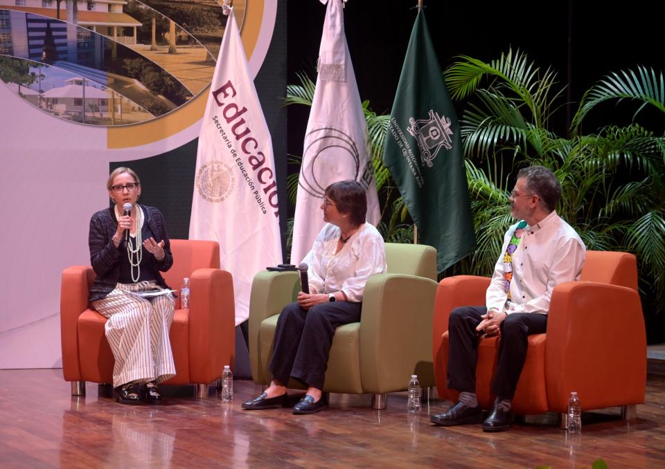 UQRoo albergó foro regional sobre el impacto de los dispositivos digitales en las juventudes - galería 14
