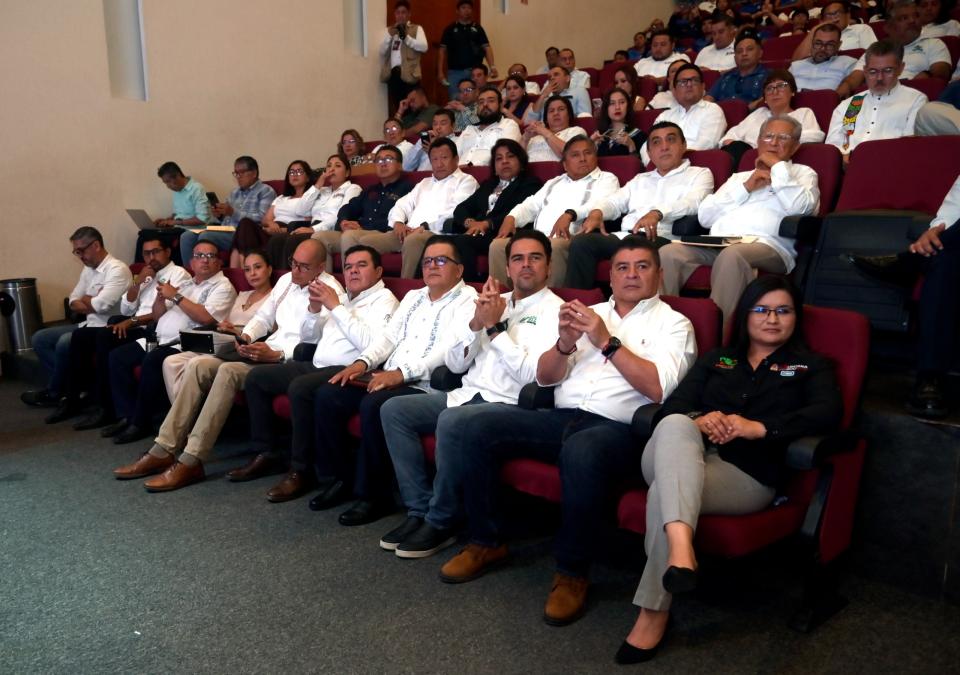 UQRoo albergó foro regional sobre el impacto de los dispositivos digitales en las juventudes - galería 18