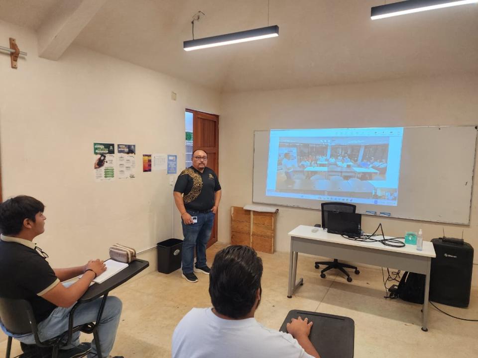 Bienvenida a la primera generación de estudiantes de las licenciaturas en Modalidad Mixta - galería 5